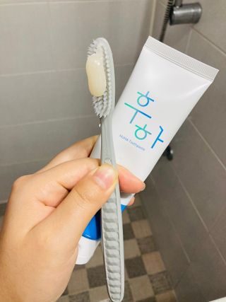 [심폐소생소] 무불소 임산부 천연 치약 — 5점을 준 리뷰어가 2021년 8월 올린 사용 사진