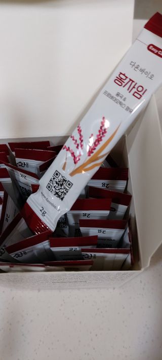 하루 1포로 콜레스테롤, 유산균, 고역가 소화효소까지 한번에 섭취! 다온바이오 홍자임 1개월분(30포) — 4점을 준 리뷰어가 2022년 12월 올린 사용 사진