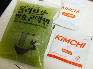 클린24시간 올리브발효곤약면 시원김치면 1세트-(3봉) — 4.5점을 준 리뷰어가 2023년 11월 올린 사용 사진