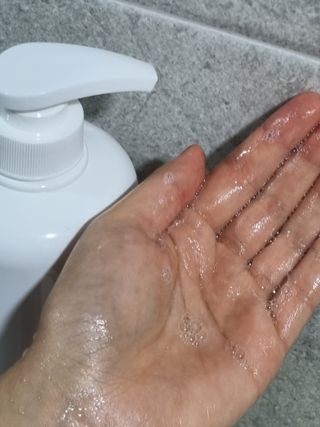 프리[닥터문] 유산균 락토케어 질경초 여성청결제 1000ml (젤타입) — 5점을 준 리뷰어가 2022년 7월 올린 사용 사진
