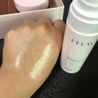 프리마인 바르기만 하면 철벽 스킨케어+24시간 마스크팩 효과. 셀라브 리제너레이팅 시스템 부스터+크림 세트 — 5점을 준 리뷰어가 2023년 5월 올린 사용 사진
