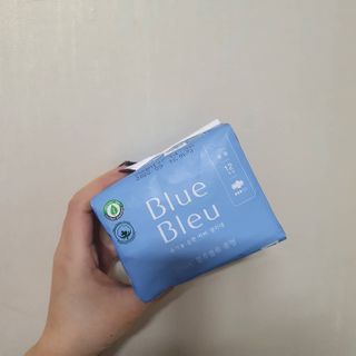 블루블루 유기농 순면 커버 생리대 — 5점을 준 리뷰어가 2021년 2월 올린 사용 사진