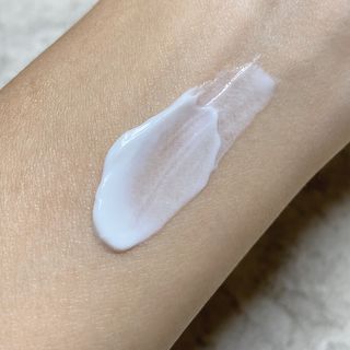 젠바이오 코스메틱스 젠바이오수딩크림]   가려운 피부 & 아토피 원픽 크림 — 4.5점을 준 리뷰어가 2022년 11월 올린 사용 사진