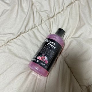 (주)나담코스 [나담코스] 기분좋은 향기 , 퍼퓸 바디워시 — 4.5점을 준 리뷰어가 2023년 3월 올린 사용 사진
