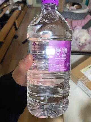 몽베스트 MONTBEST 1L 12입 — 5점을 준 리뷰어가 2022년 12월 올린 사용 사진