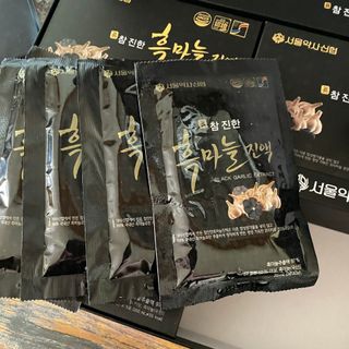 서울약사신협 약사신협_흑마늘진액_70mlx30포 — 5점을 준 리뷰어가 2021년 5월 올린 사용 사진