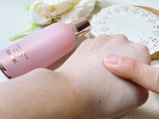 리엔케이 핑크 볼륨 래디언스 컬러크림 에디션 — 5점을 준 리뷰어가 2023년 1월 올린 사용 사진