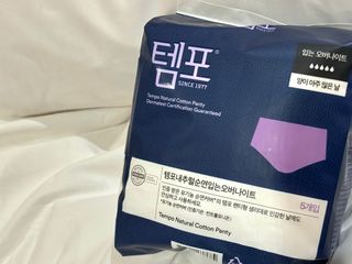 N[템포 ] 패드 내추럴 순면 입는 오버나이트 5P * 2개 — 5점을 준 리뷰어가 2024년 2월 올린 사용 사진