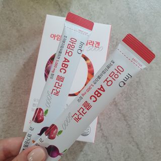 아임오 ABC 콜라겐 젤리 14포 — 5점을 준 리뷰어가 2021년 10월 올린 사용 사진