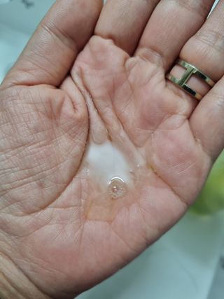 스킨큐어 산다화 순한 클렌징 동백 오일 200ml — 5점을 준 리뷰어가 2023년 3월 올린 사용 사진