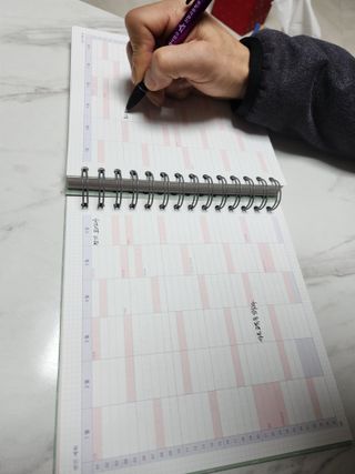 리훈 2023년 오늘공부 10분 타임테이블 스터디플래너 공시생 수험생 — 5점을 준 리뷰어가 2022년 12월 올린 사용 사진