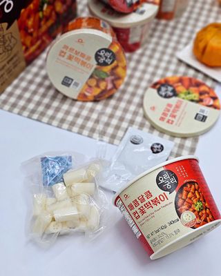 프리 [요리궁리] 타입 B (매콤,치즈,매콤까르보) 꽃떡볶이 6개입 세트 — 4.5점을 준 리뷰어가 2024년 12월 올린 사용 사진