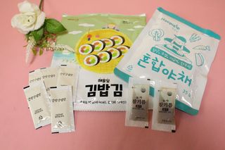 해풀잎 누구나 김밥*1ea [(혼합야채 35g *1ea,  김밥김 (5g, 5ea),  양념간장 (6g, 5ea), 참기름(5g, 2ea)] — 5점을 준 리뷰어가 2022년 7월 올린 사용 사진