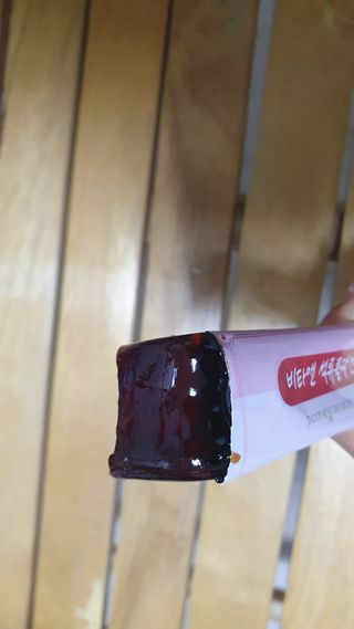 비타앤 석류콜라겐스틱 — 5점을 준 리뷰어가 2021년 5월 올린 사용 사진