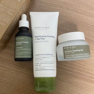 마리엔메이 센서티브 수딩 젤 크림 + 어성초 티트리 추출물 세럼 + 어성초 티트리 모공 클렌징 폼 — 5점을 준 리뷰어가 2021년 9월 올린 사용 사진