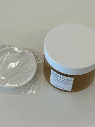 스킨1004 [SKIN1004] 마다가스카르 센텔라 퀵 카밍 패드 70매 130ml — 5점을 준 리뷰어가 2024년 9월 올린 사용 사진