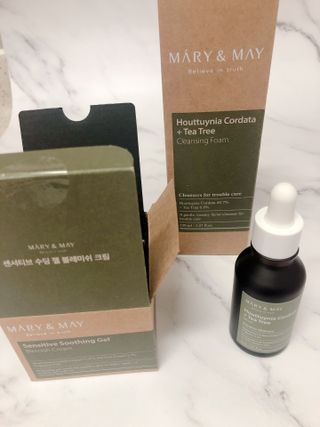 마리엔메이 센서티브 수딩 젤 크림 + 어성초 티트리 추출물 세럼 + 어성초 티트리 모공 클렌징 폼 — 5점을 준 리뷰어가 2021년 8월 올린 사용 사진