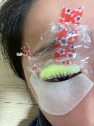 피비에스코리아 [오마이셀프] 셀프 속눈썹펌 키트 뷰러펌 파마 세트 — 3점을 준 리뷰어가 2021년 11월 올린 사용 사진