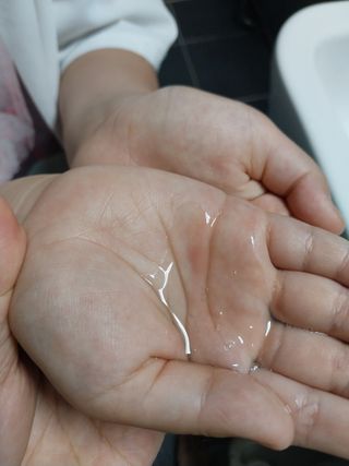 아이토리 시카 앰플 더블 클렌저 — 5점을 준 리뷰어가 2023년 5월 올린 사용 사진
