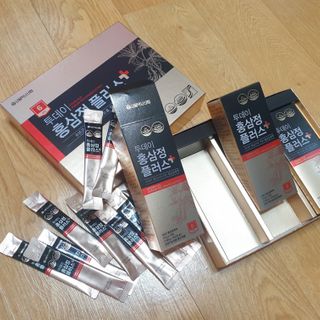 서울약사신협_투데이홍삼정플러스스틱_10g x 30포 — 5점을 준 리뷰어가 2021년 2월 올린 사용 사진