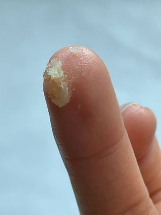 올리브 오일 스킨케어 컴퍼니 [OOSC] 순한 베이비 퓨어 수딩밤 오리지널 60g — 5점을 준 리뷰어가 2021년 4월 올린 사용 사진