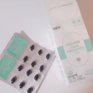 네이처셋 루테인 아스타잔틴 캡슐 1개월분 — 5점을 준 리뷰어가 2021년 7월 올린 사용 사진