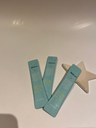 오투에니원 화이트 스완 갈락토미세스 비타민 C 워터 슬리핑 마스크 — 5점을 준 리뷰어가 2022년 12월 올린 사용 사진
