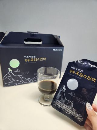 광동생활건강 MF [광동] 바르게 만든 광동 흑염소 진액 70ml * 30포 1박스 — 4.5점을 준 리뷰어가 2024년 5월 올린 사용 사진