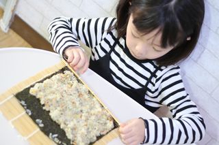 해풀잎 누구나 김밥*1ea [(혼합야채 35g *1ea,  김밥김 (5g, 5ea),  양념간장 (6g, 5ea), 참기름(5g, 2ea)] — 5점을 준 리뷰어가 2022년 10월 올린 사용 사진