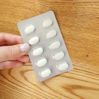[경남제약헬스케어]케어플러스 관절엔 MSM 1000mg 60정/1개월분/관절/뼈/연골 영양/비타민D+아연/1일2정 — 5점을 준 리뷰어가 2024년 1월 올린 사용 사진