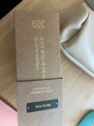 유쏘풀 익스프레 드 퍼퓸 50ml 4종  [세인트 모리츠] [베리섹시] [상탈 세콰이아] [엠포리아 코튼] 중 택 1 — 5점을 준 리뷰어가 2022년 3월 올린 사용 사진