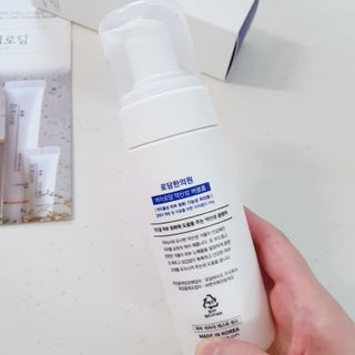 [바이로담] 저자극 약산성버블 폼 폼클렌징 150ml — 4점을 준 리뷰어가 2021년 3월 올린 사용 사진