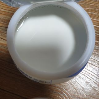 매일바이오 그릭요거트 오리지널 플레인 4개, 로스터리 커피믹스 4개 — 5점을 준 리뷰어가 2021년 12월 올린 사용 사진