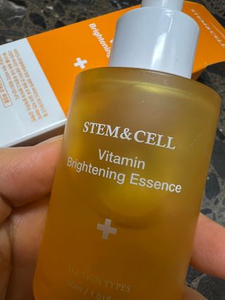 체르엠 스템앤셀 비타민 브라이트닝 에센스 30ml 1개 — 5점을 준 리뷰어가 2022년 1월 올린 사용 사진