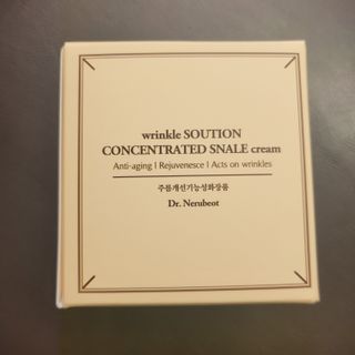 Dr.느루벗 느루벗 링클 솔루션 콘센트레이트 스네일 탄력 달팽이 크림 80g — 5점을 준 리뷰어가 2021년 4월 올린 사용 사진