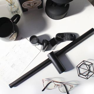 TOMO GRAPHY 나 있을땐 환한 조명 나 없을땐 확실한 살균 ★ DESK LIGHT & STERILIZER [ON] ★ — 리뷰어가 2021년 11월 올린 사용 사진