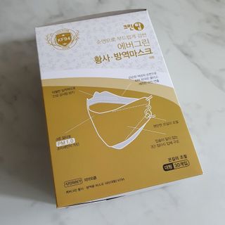 에버그린 순면 끈조절 KF94 마스크 - 화이트 30매 — 5점을 준 리뷰어가 2021년 5월 올린 사용 사진