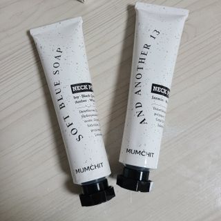 멈칫(MUMCHIT) 넥퍼퓸 NECKPERFUME 2가지 향 — 5점을 준 리뷰어가 2021년 11월 올린 사용 사진