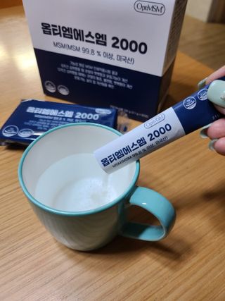 바른비타민 옵티엠에스엠2000 1박스 60포 관절 연골 복합건강기능식품 — 3점을 준 리뷰어가 2021년 6월 올린 사용 사진