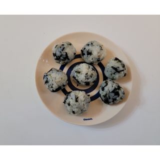 광천우리맛김 우리집밥도둑 맛있는광천김 우리김자반 50g 5봉 — 5점을 준 리뷰어가 2021년 11월 올린 사용 사진