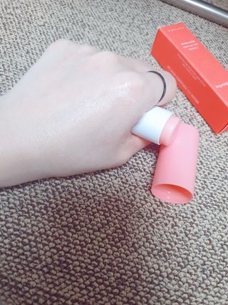 스킨큐어 산다화 카멜리아 안티 링클 멀티밤 — 5점을 준 리뷰어가 2022년 10월 올린 사용 사진
