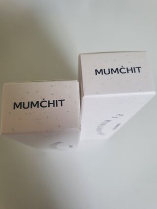 멈칫(MUMCHIT) 넥퍼퓸 NECKPERFUME 2가지 향 — 5점을 준 리뷰어가 2021년 12월 올린 사용 사진