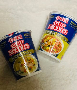 NISSIN 닛신 컵누들  4종 - 씨푸드오리지날, 씨푸드 스파이시, 씨푸드 커리, 씨푸드 XO소스 — 5점을 준 리뷰어가 2021년 12월 올린 사용 사진