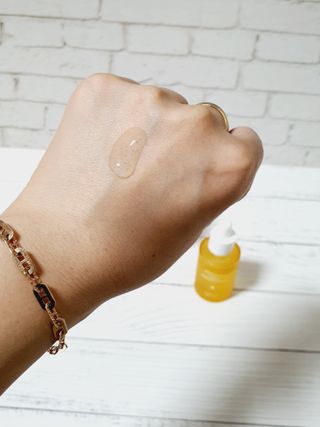 체르엠 스템앤셀 비타민 브라이트닝 에센스 30ml 1개 — 4점을 준 리뷰어가 2022년 3월 올린 사용 사진