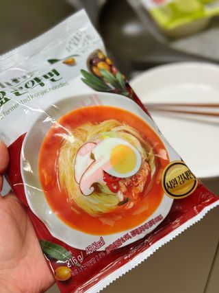 클린24시간 올리브발효곤약면 시원김치면 1세트-(3봉) — 5점을 준 리뷰어가 2023년 12월 올린 사용 사진