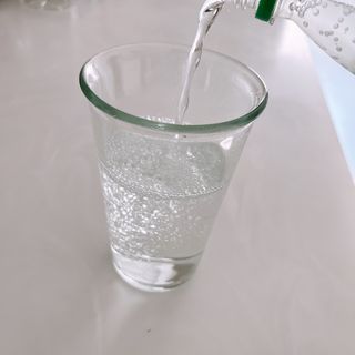 몽베스트 Montbest with Sparkling water Lemon OR Lime 20병(랜덤) — 5점을 준 리뷰어가 2022년 8월 올린 사용 사진