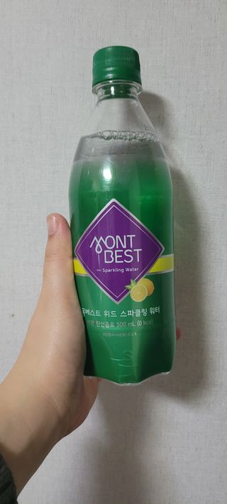 몽베스트 Montbest with Sparkling water Lemon OR Lime 20병(랜덤) — 4점을 준 리뷰어가 2021년 12월 올린 사용 사진