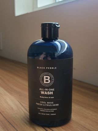 블랙페블 올인원 워시 쿨 웨이브 500ml — 5점을 준 리뷰어가 2021년 6월 올린 사용 사진