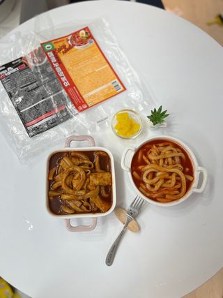 [푸딩팩토리] 요즘누들떡볶이540g + 매콤누들떡볶이 470g — 5점을 준 리뷰어가 2022년 9월 올린 사용 사진