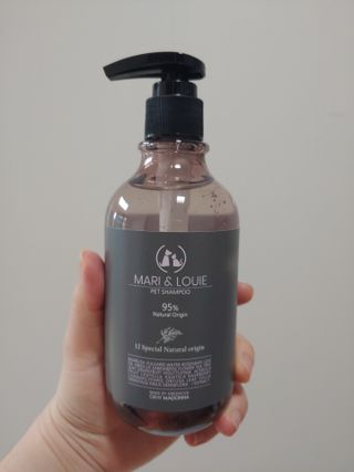 마리앤루이펫샴푸 [mari and louie pet shampoo] — 5점을 준 리뷰어가 2021년 5월 올린 사용 사진